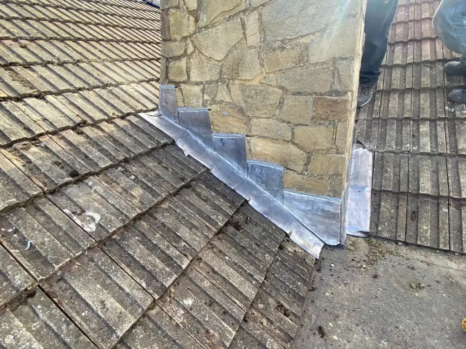 Roofing Company Near Brede